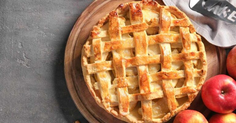 Can You Make a Pie in a Cake Pan?