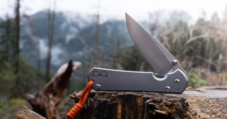 The History of Magnacut Knives: Secrets of Superior Steel