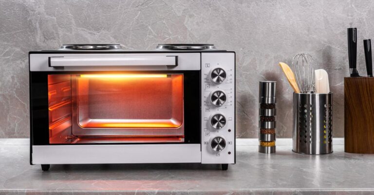 Toaster Oven Vs Regular Oven: Which is More Efficient?