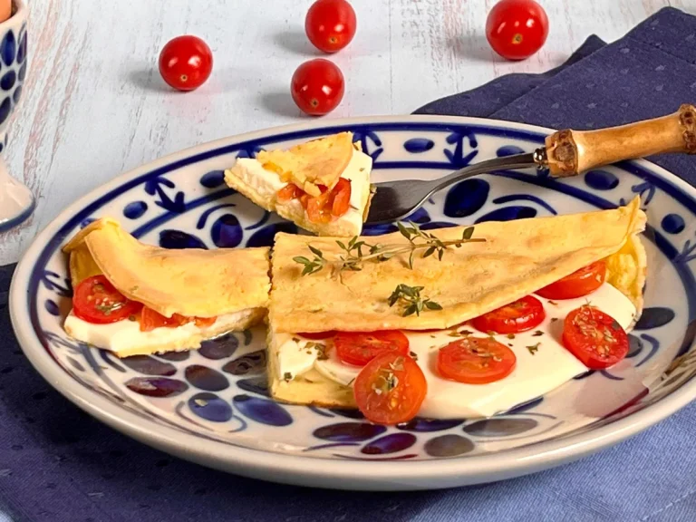 Cheese crepe with tomato and oregano